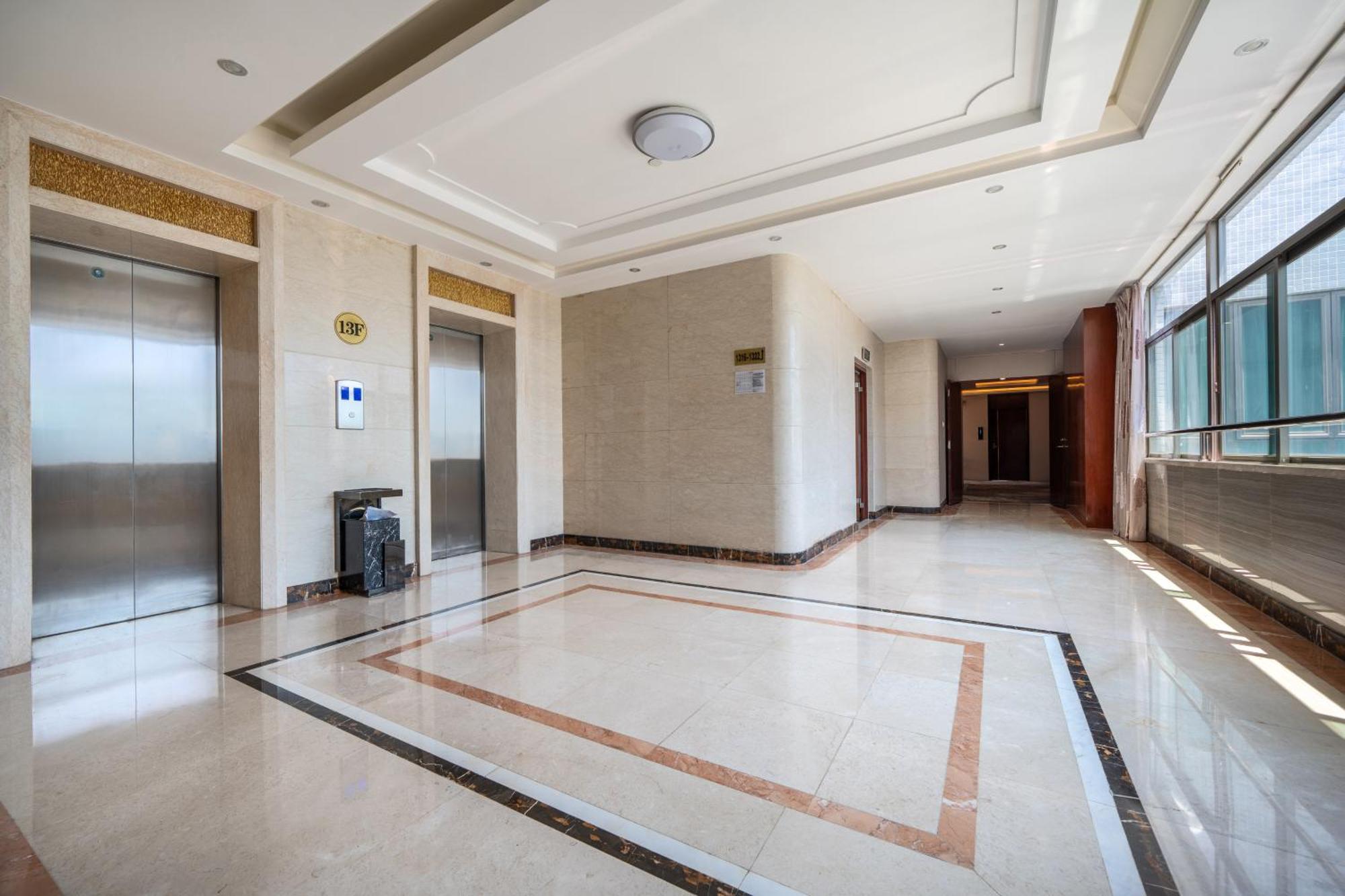 Honglilai Hotel Shenzhen Bagian luar foto