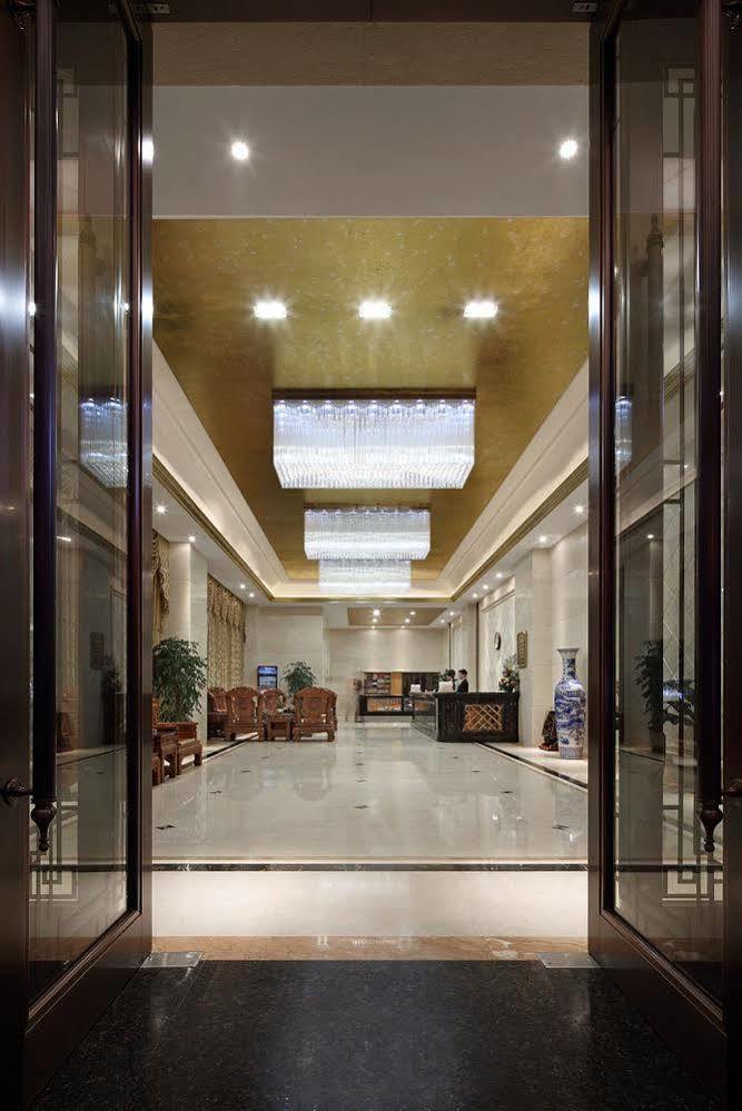 Honglilai Hotel Shenzhen Bagian luar foto